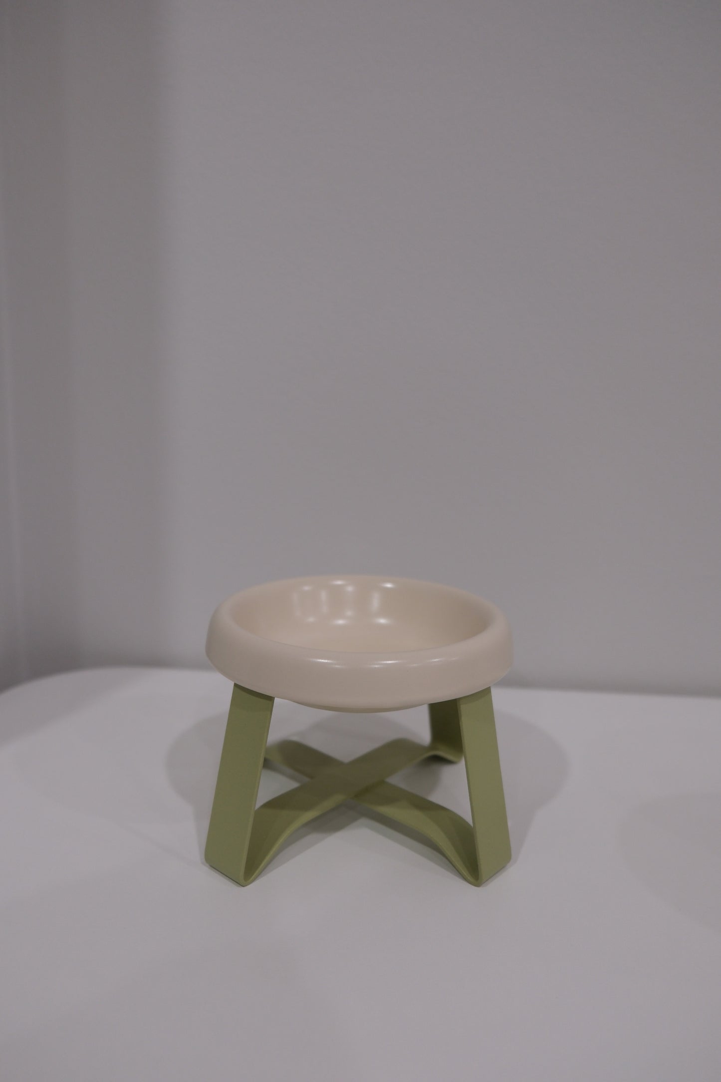 White Bowl Matcha Stand