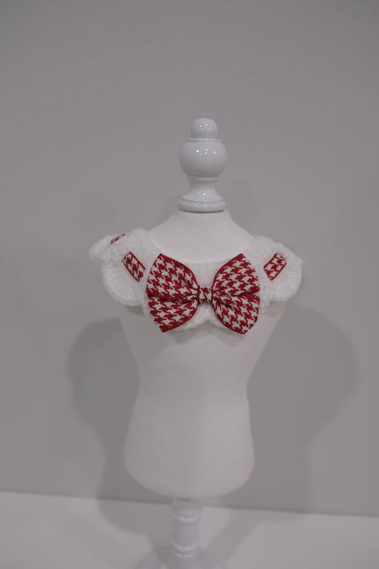 Red Bow Knitted Collar