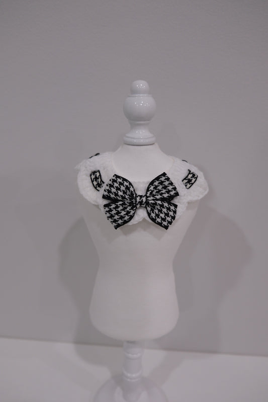 Black Bow Knitted Collar