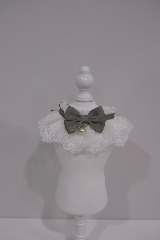 Green Pearl Collar