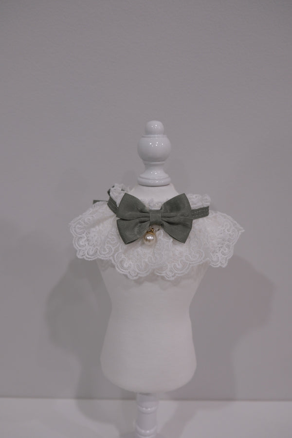 Green Pearl Collar