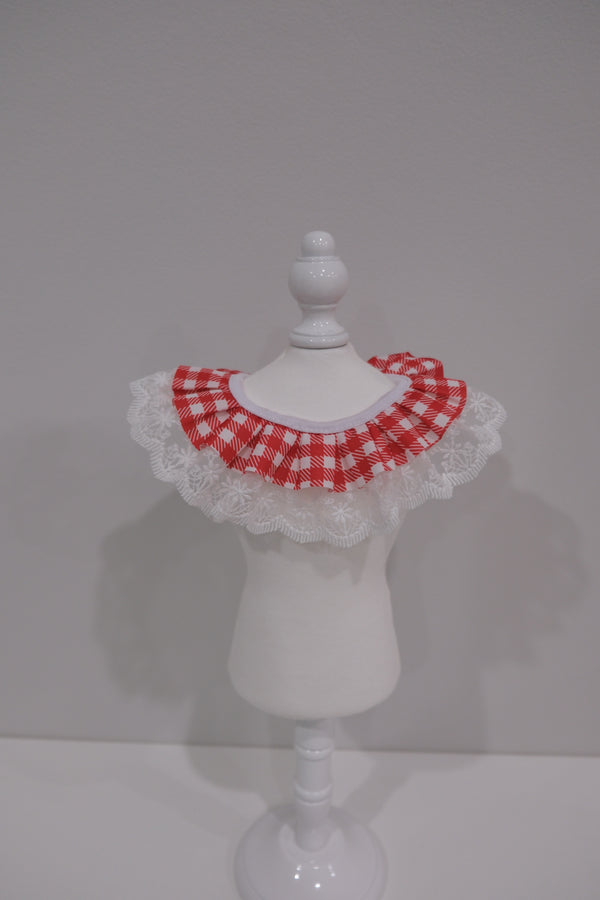Red Gridded Collar