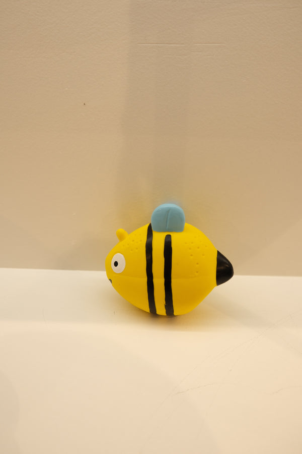 QZEE Bee